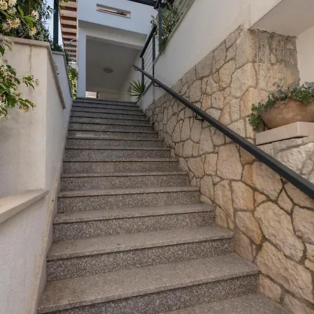 Stunning In With Wifi Holiday home *